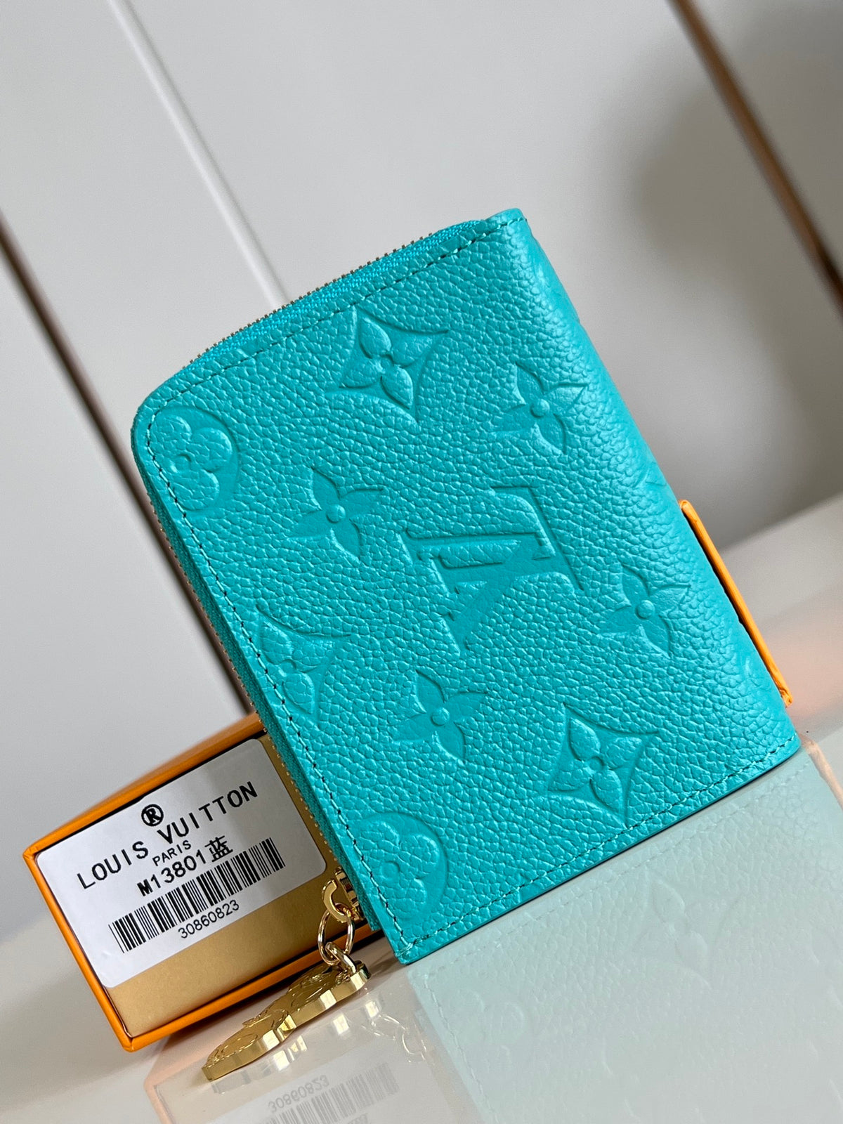 China Replica LV Handbags 66usd Only
