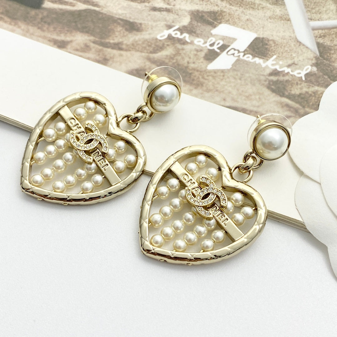 China Replica Chanel Earrings 40usd Only