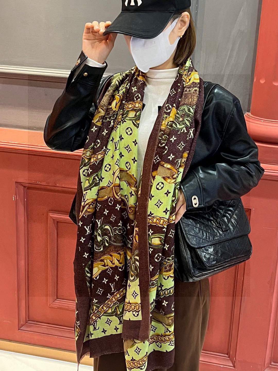 China Replica Gucci Scarf 78usd Only