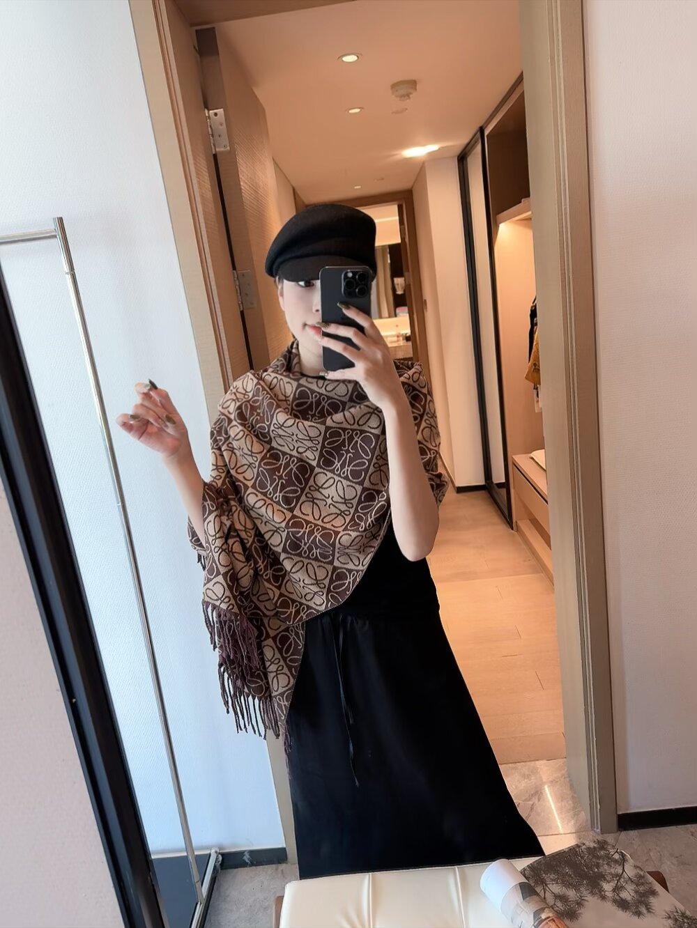 China Replica Loewe Scarf 16usd Only