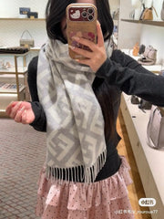 China Replica Fendi Scarf 42usd Only