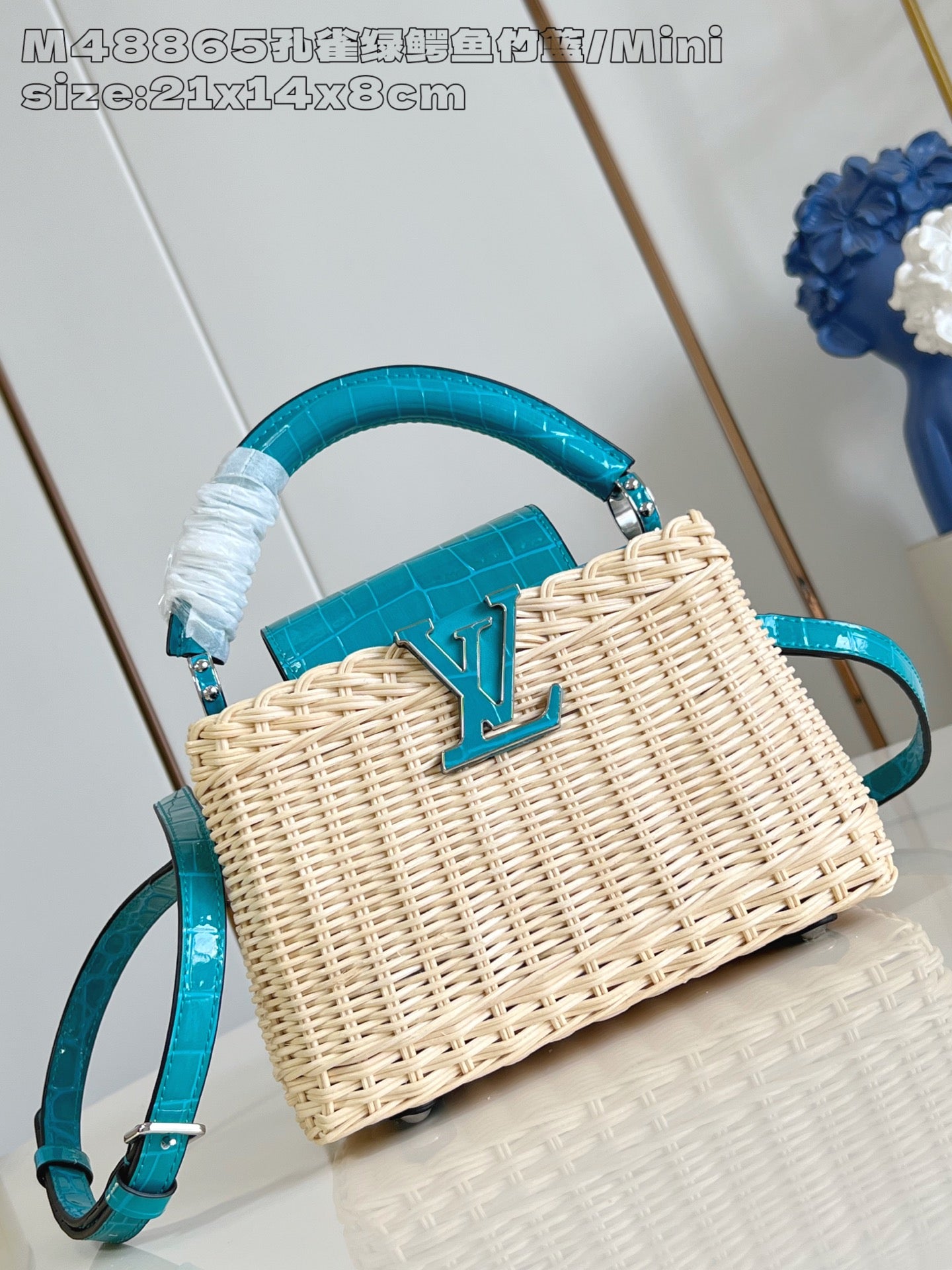 China Replica LV Handbags 315usd Only