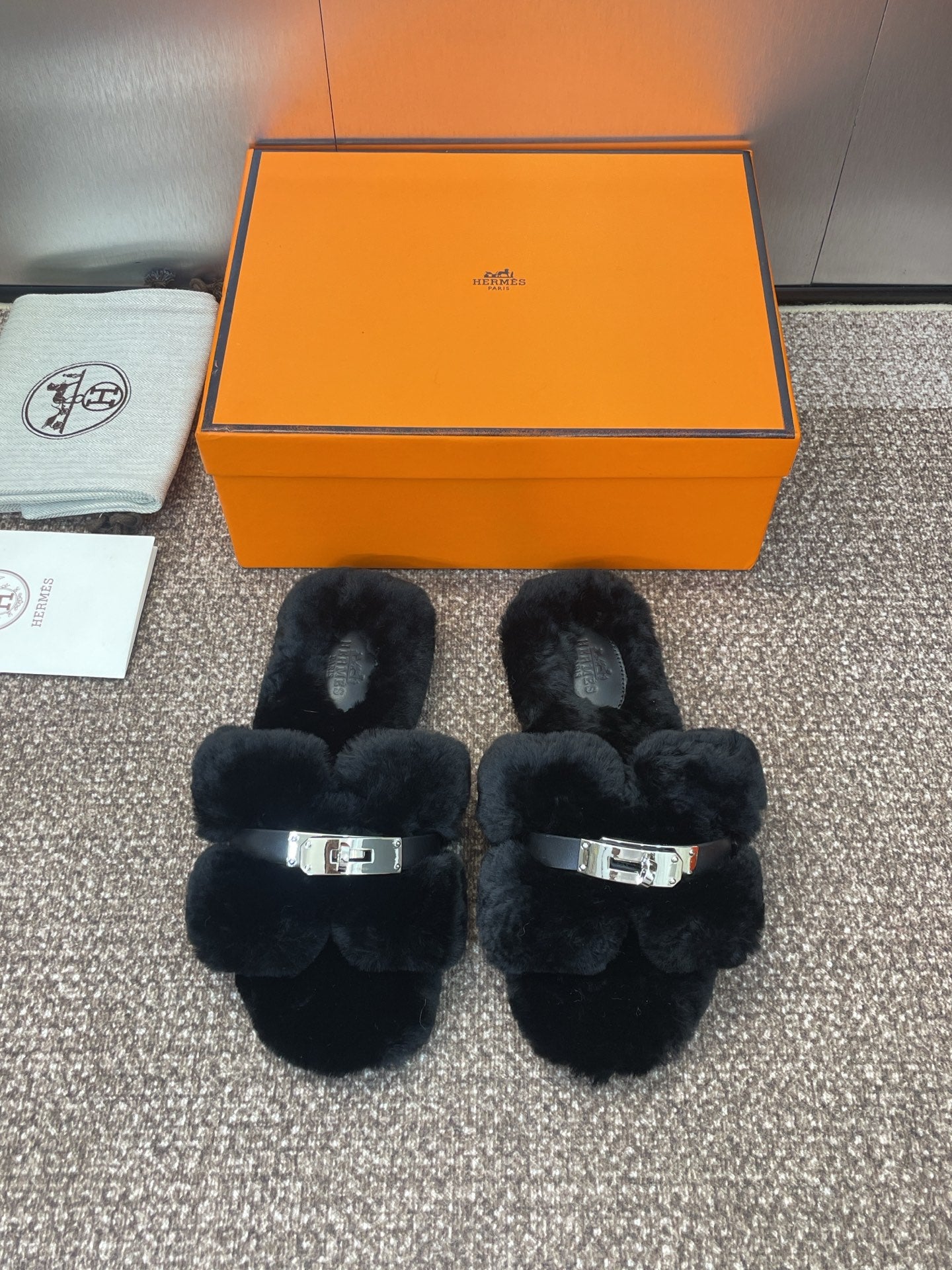 China Replica Hermes Women Shoes 91usd Only