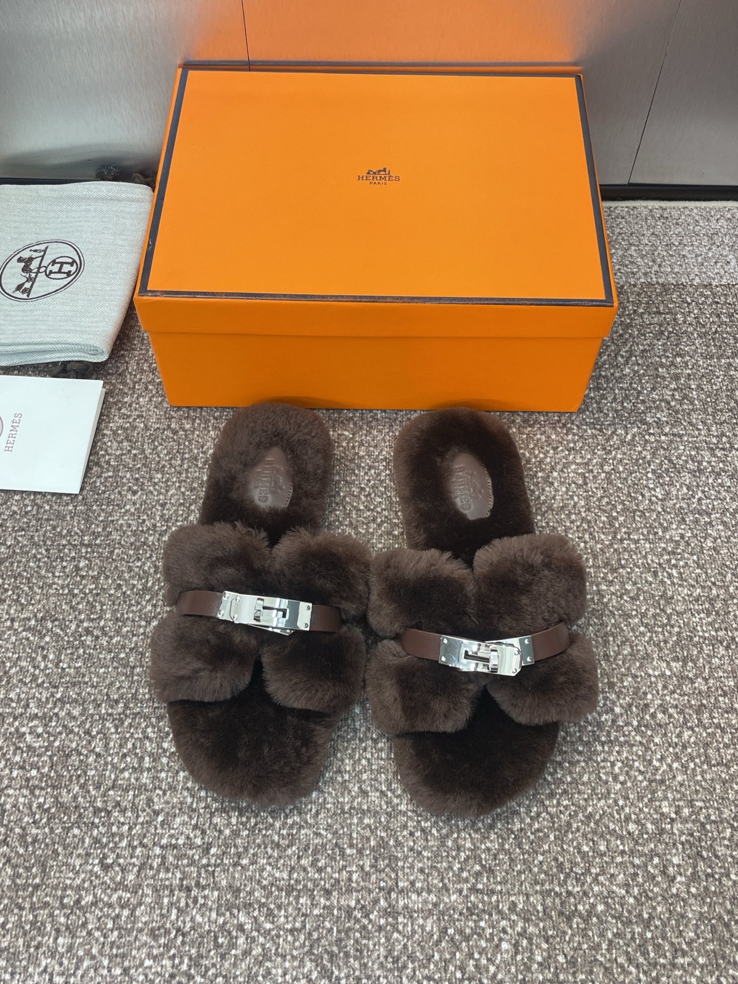 China Replica Hermes Women Shoes 91usd Only