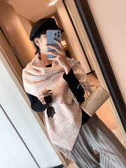 China Replica Loewe Scarf 17usd Only