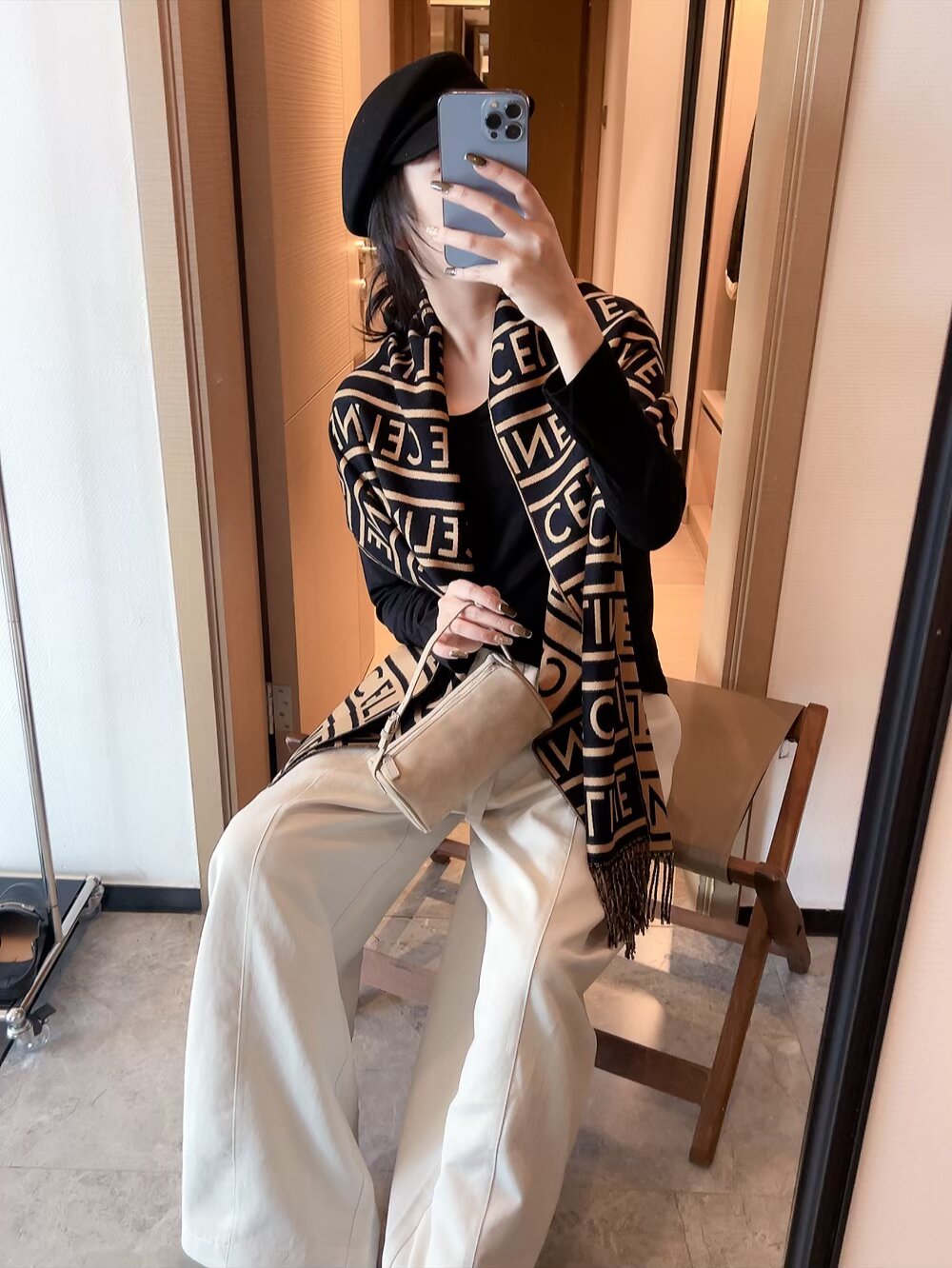 China Replica Celine Scarf 17usd Only