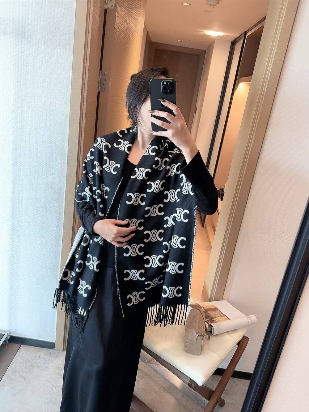 China Replica Celine Scarf 17usd Only