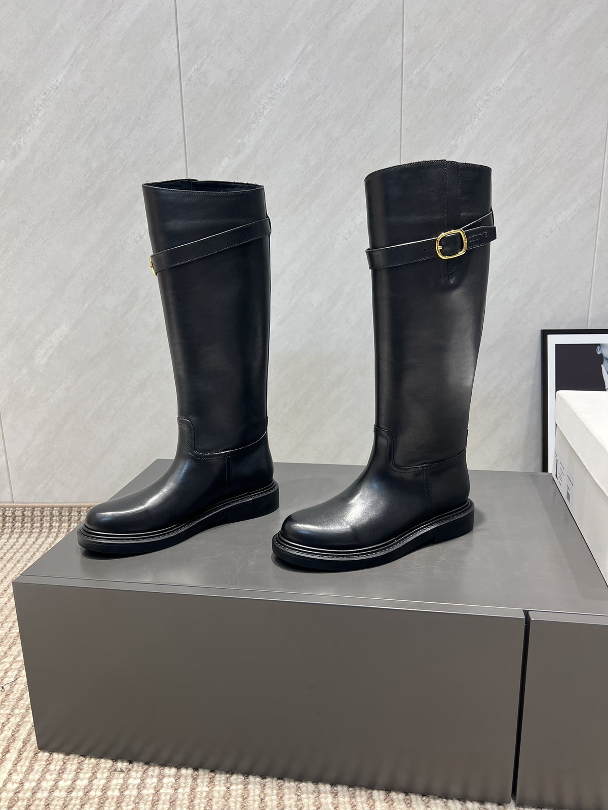 China Replica Celine Women Shoes 175usd Only