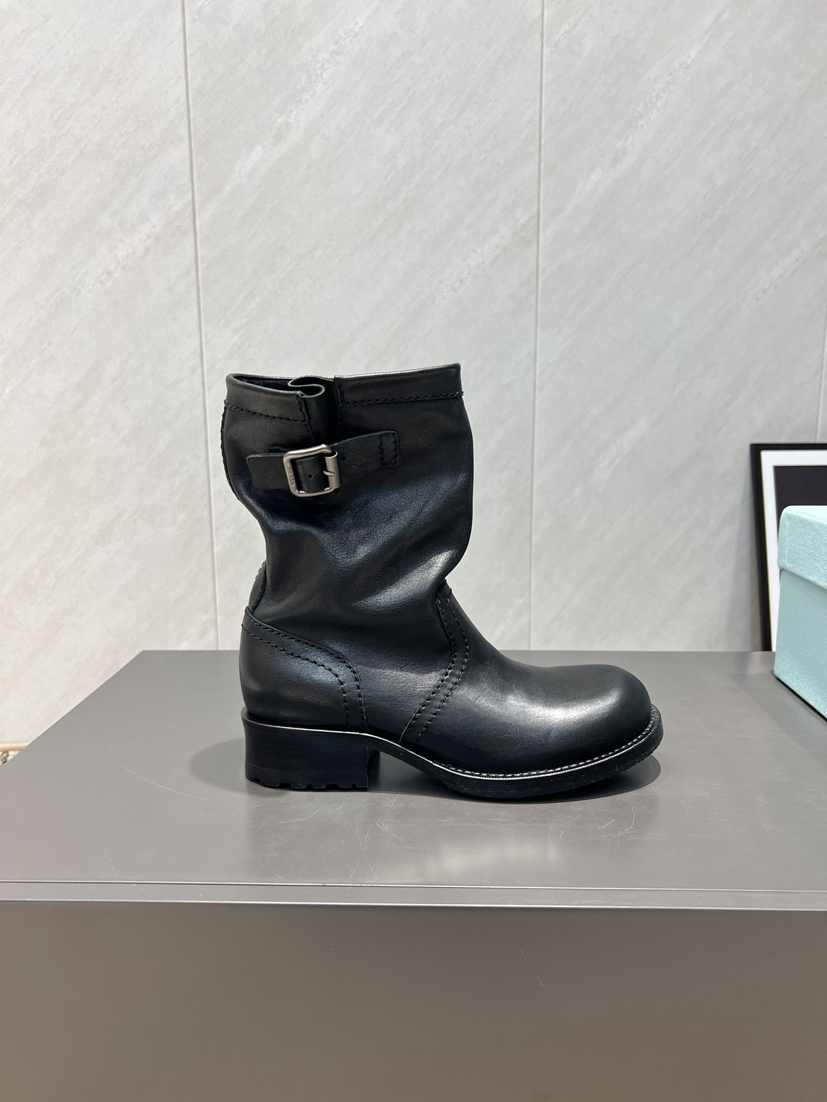 China Replica Prada Women Shoes 140usd Only
