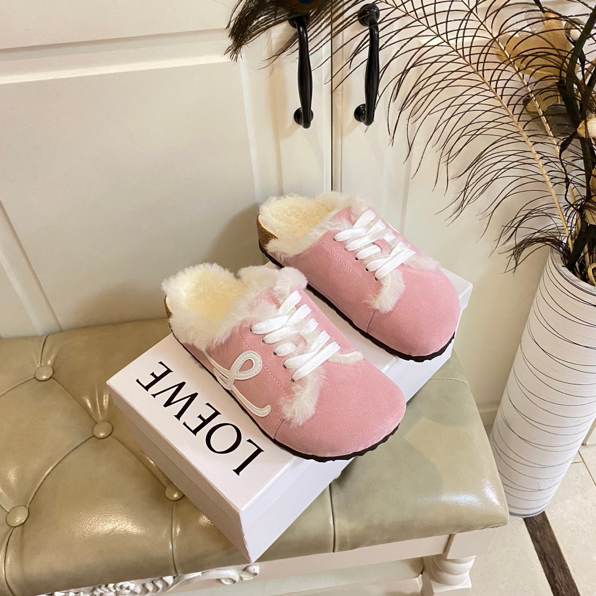 China Replica Loewe Women Shoes 98usd Only