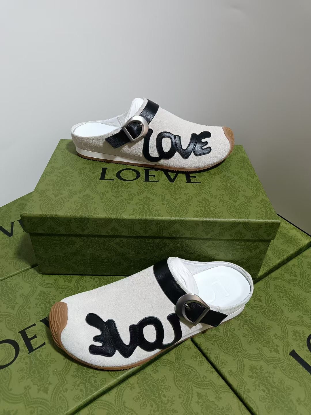China Replica Loewe Women Shoes 91usd Only