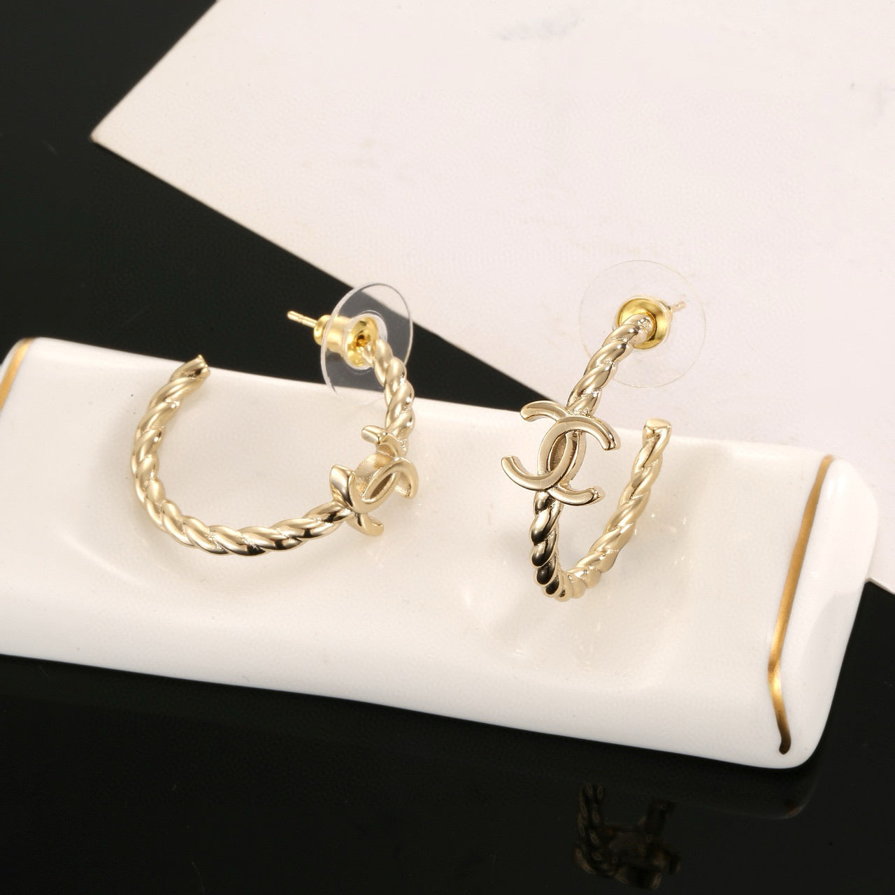 China Replica Chanel Earrings 20usd Only