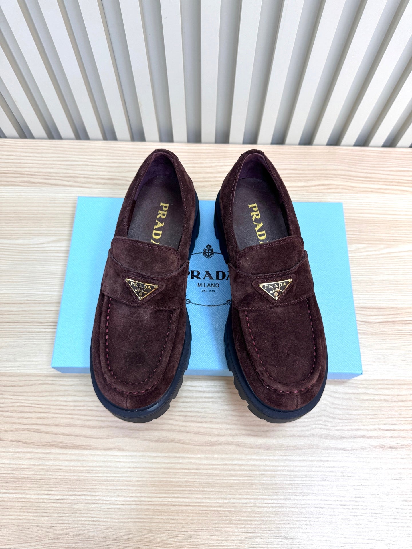 China Replica Prada Women Shoes 98usd Only