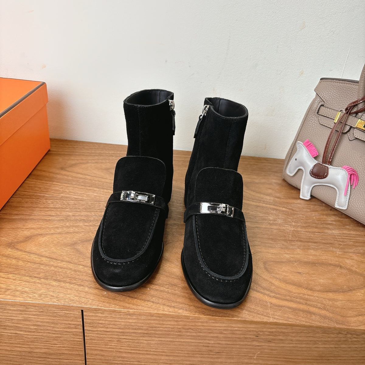 China Replica Hermes Women Shoes 189usd Only