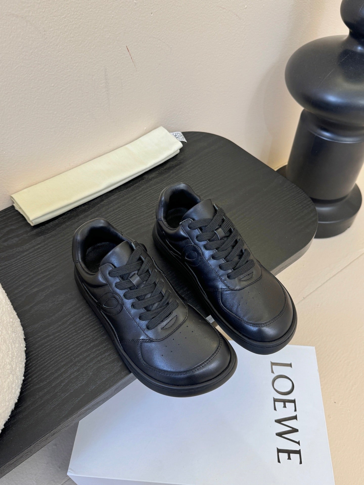 China Replica Loewe Women Shoes 102usd Only