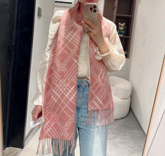 China Replica Burberry Scarf 52usd Only