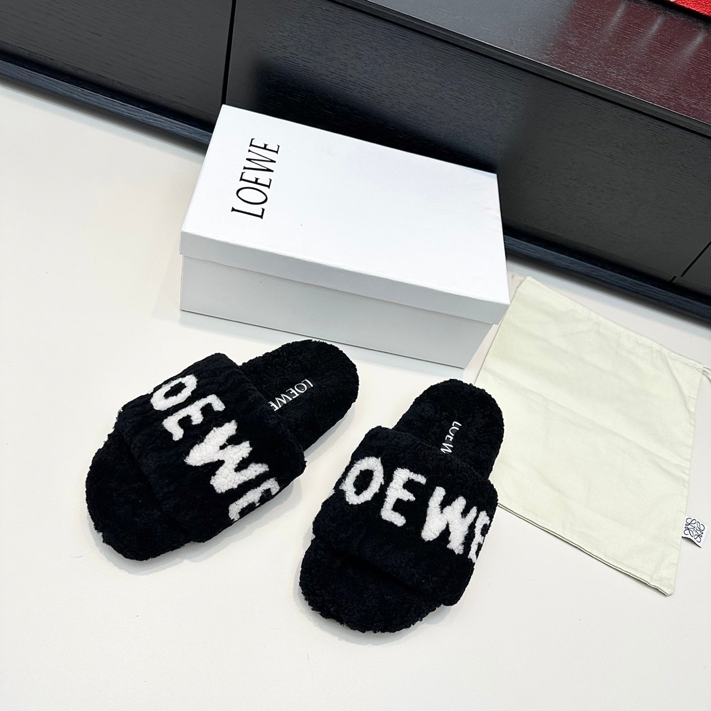 China Replica Loewe Women Shoes 84usd Only