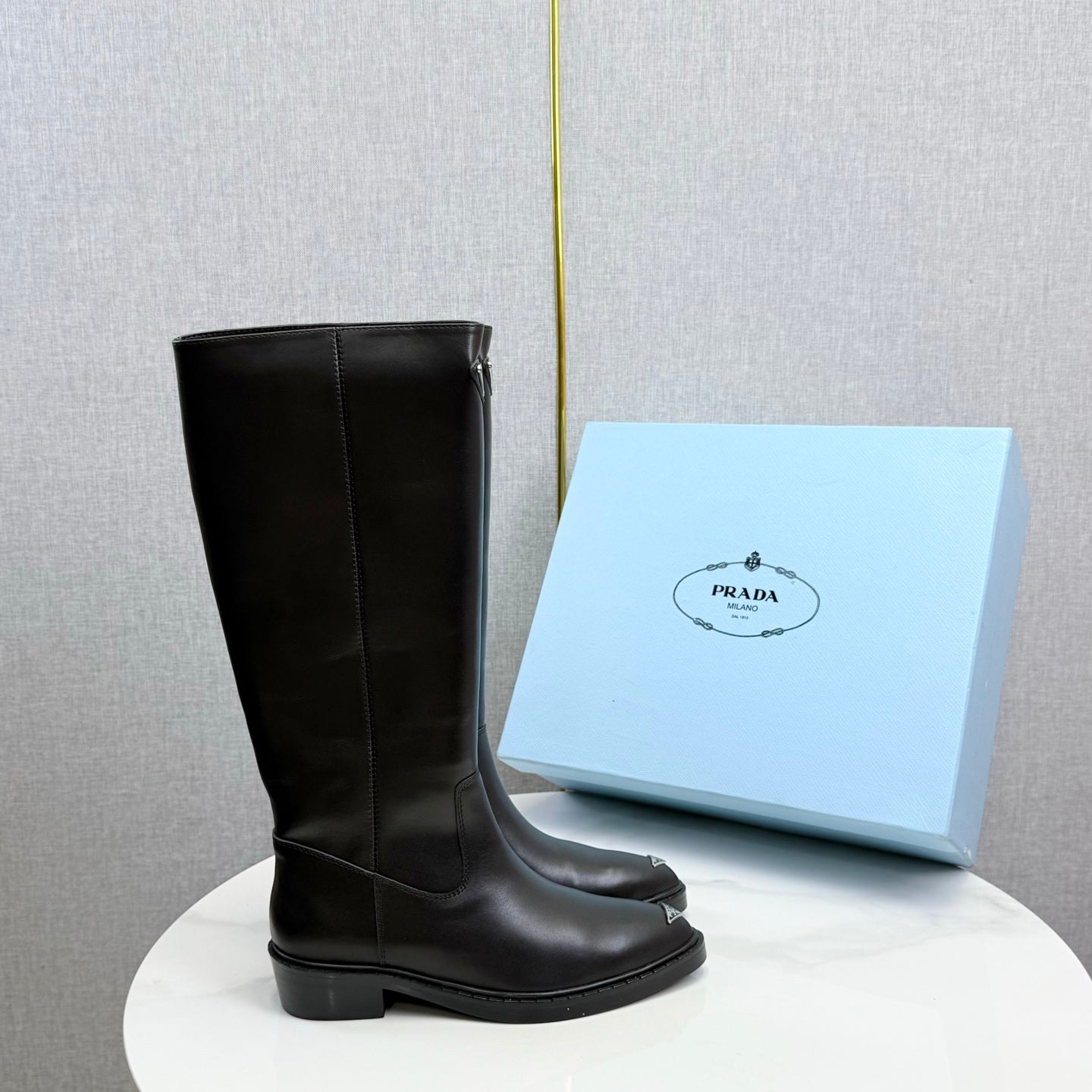 China Replica Prada Women Shoes 140usd Only