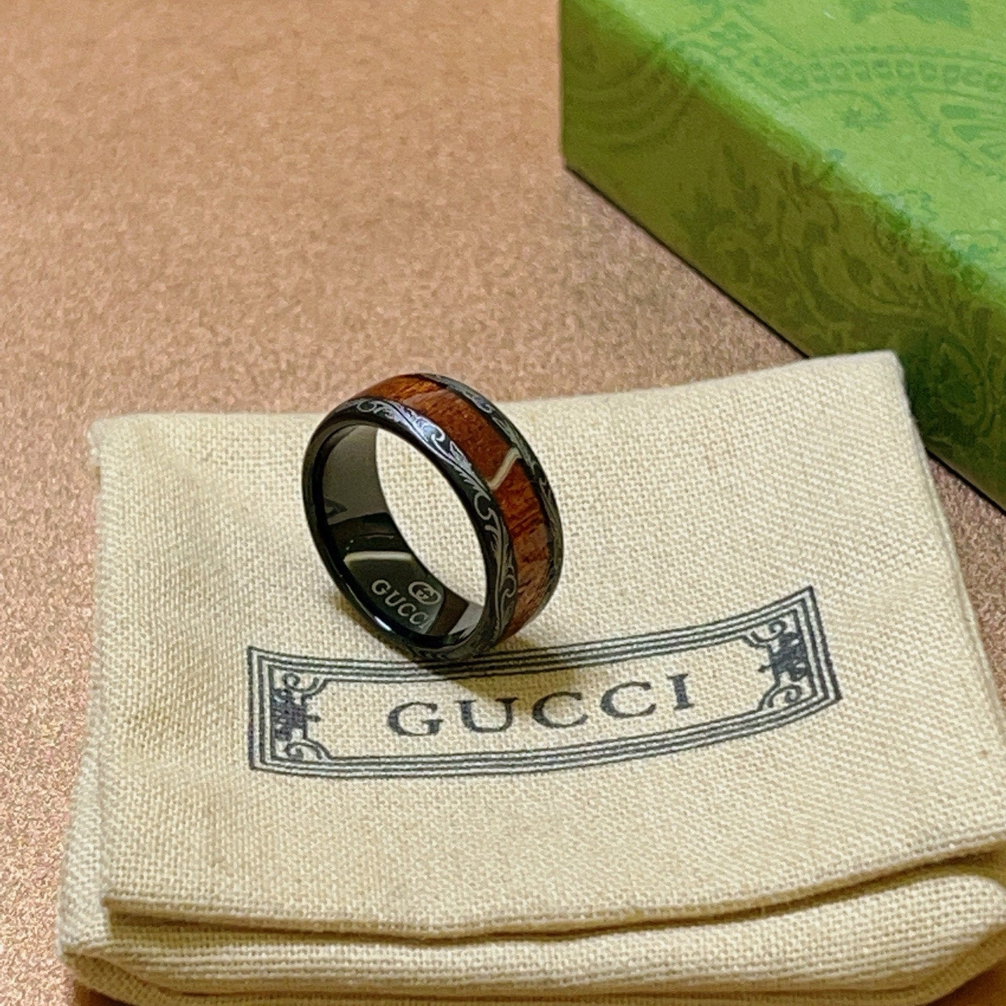 China Replica Gucci Rings 38usd Only