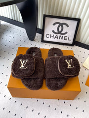 China Replica LV Women Shoes 91usd Only