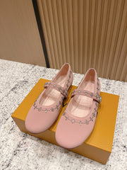 China Replica LV Women Shoes 122usd Only