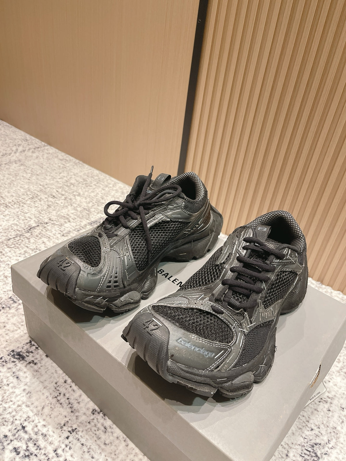 China Replica Balenciaga Women Shoes 150usd Only
