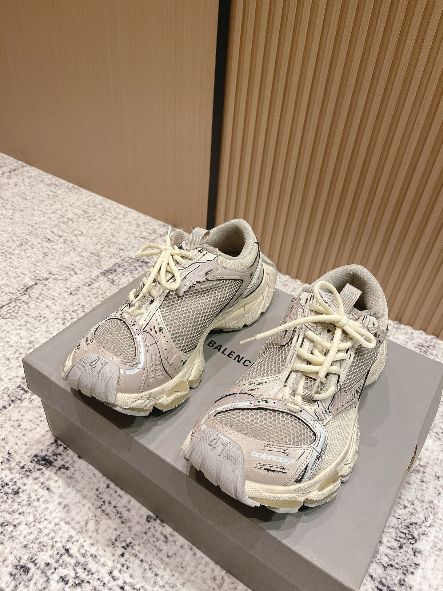 China Replica Balenciaga Women Shoes 150usd Only