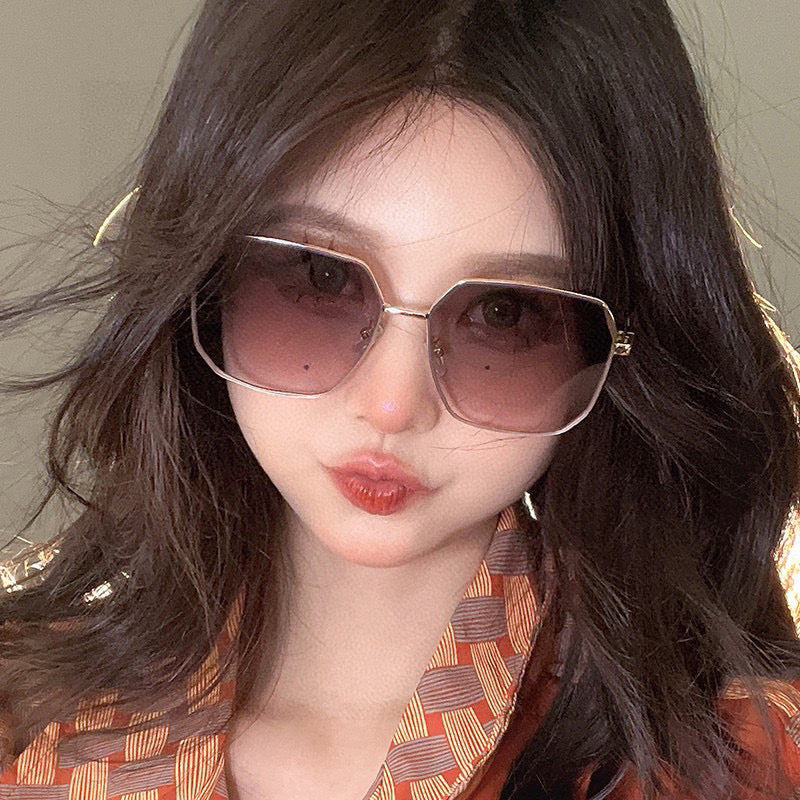 China Replica Chanel Sunglasses 28usd Only