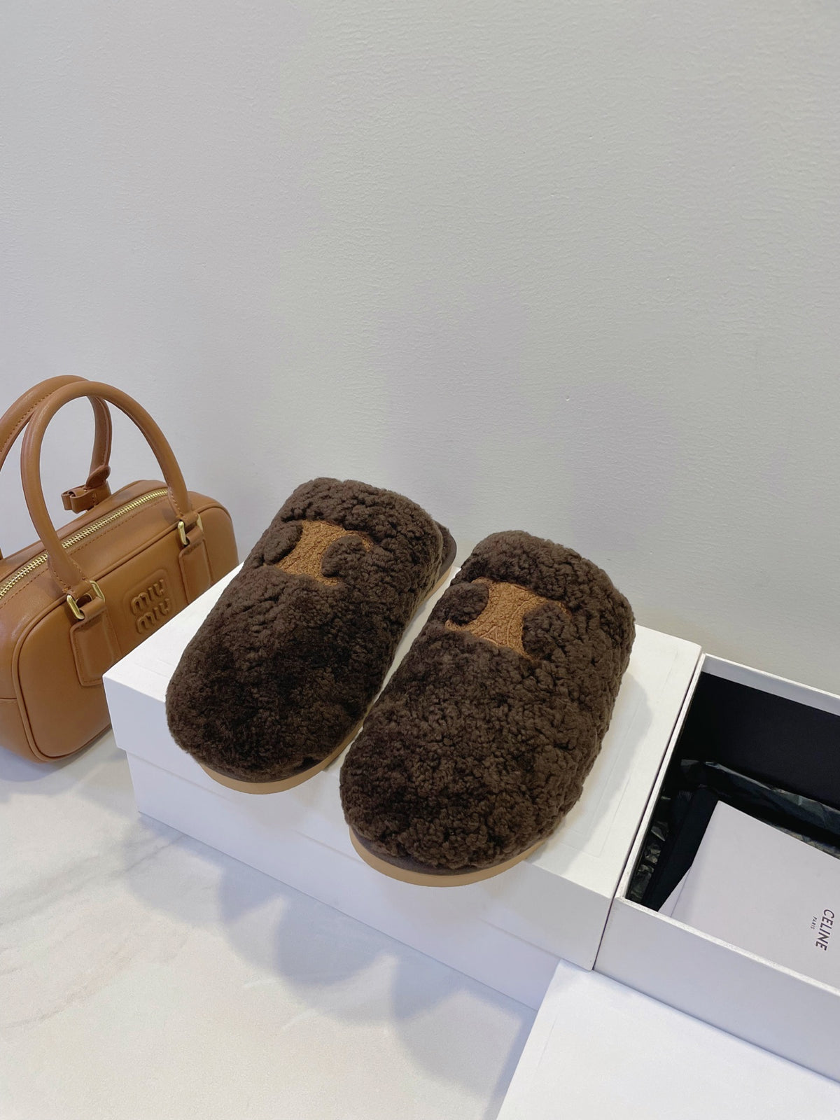 China Replica Celine Women Shoes 88usd Only