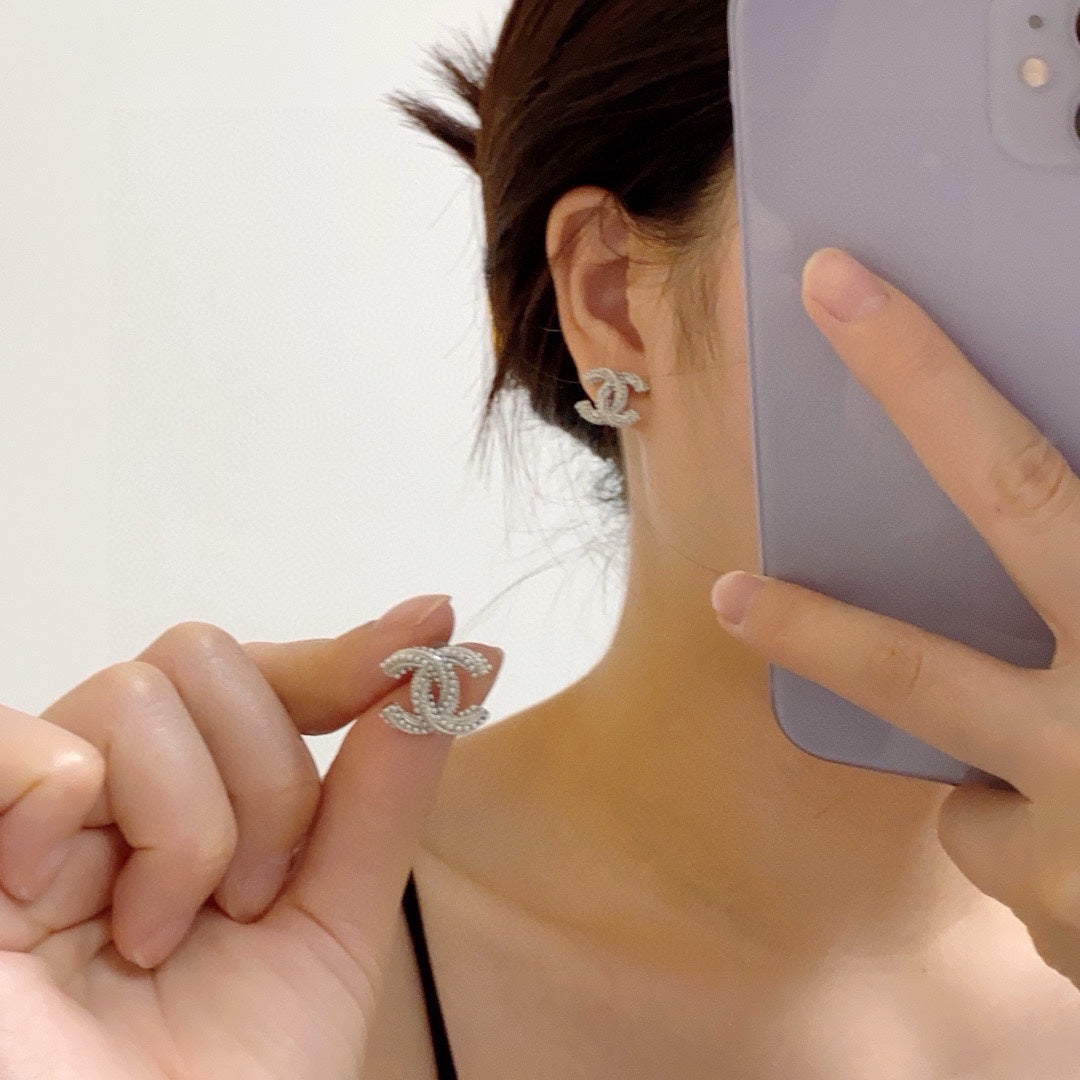 China Replica Chanel Earrings 22usd Only