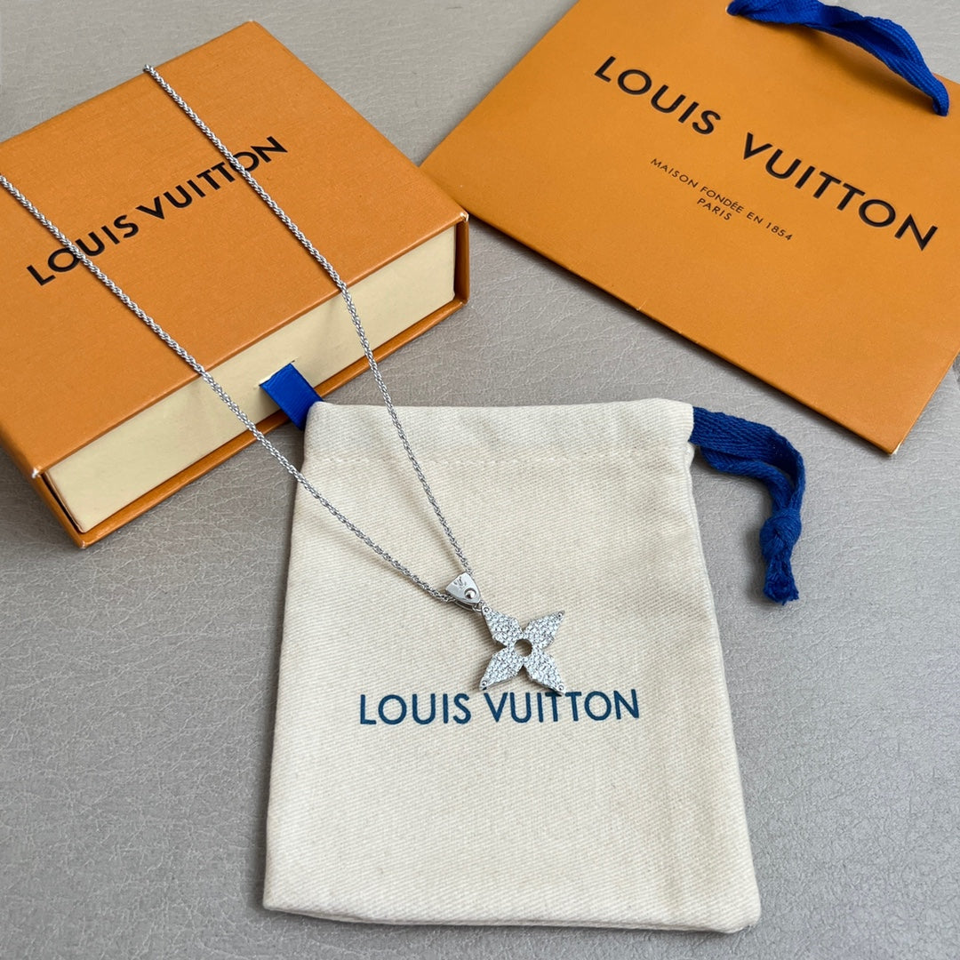 China Replica LV Necklaces 51usd Only