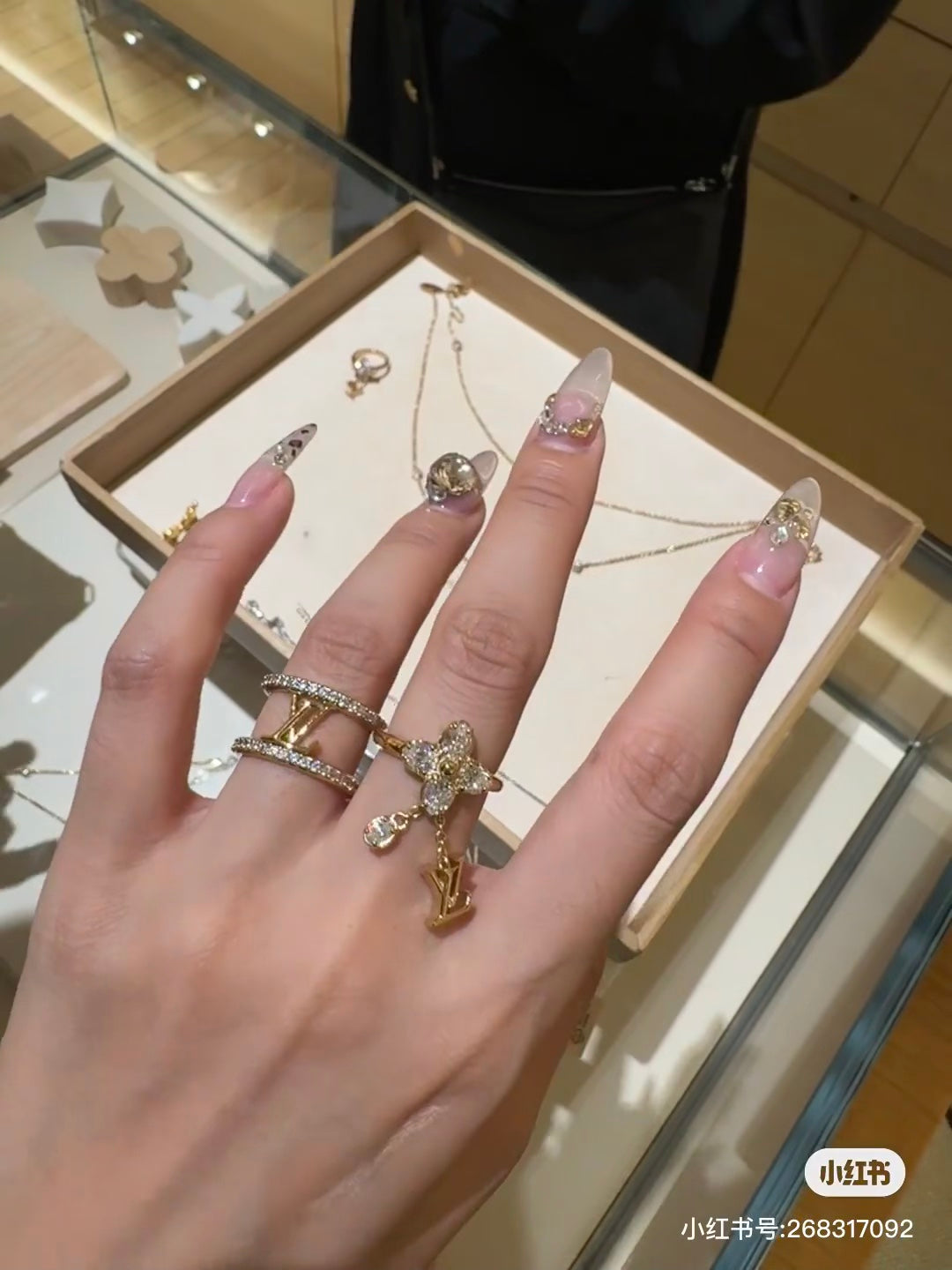 China Replica LV Rings 42usd Only
