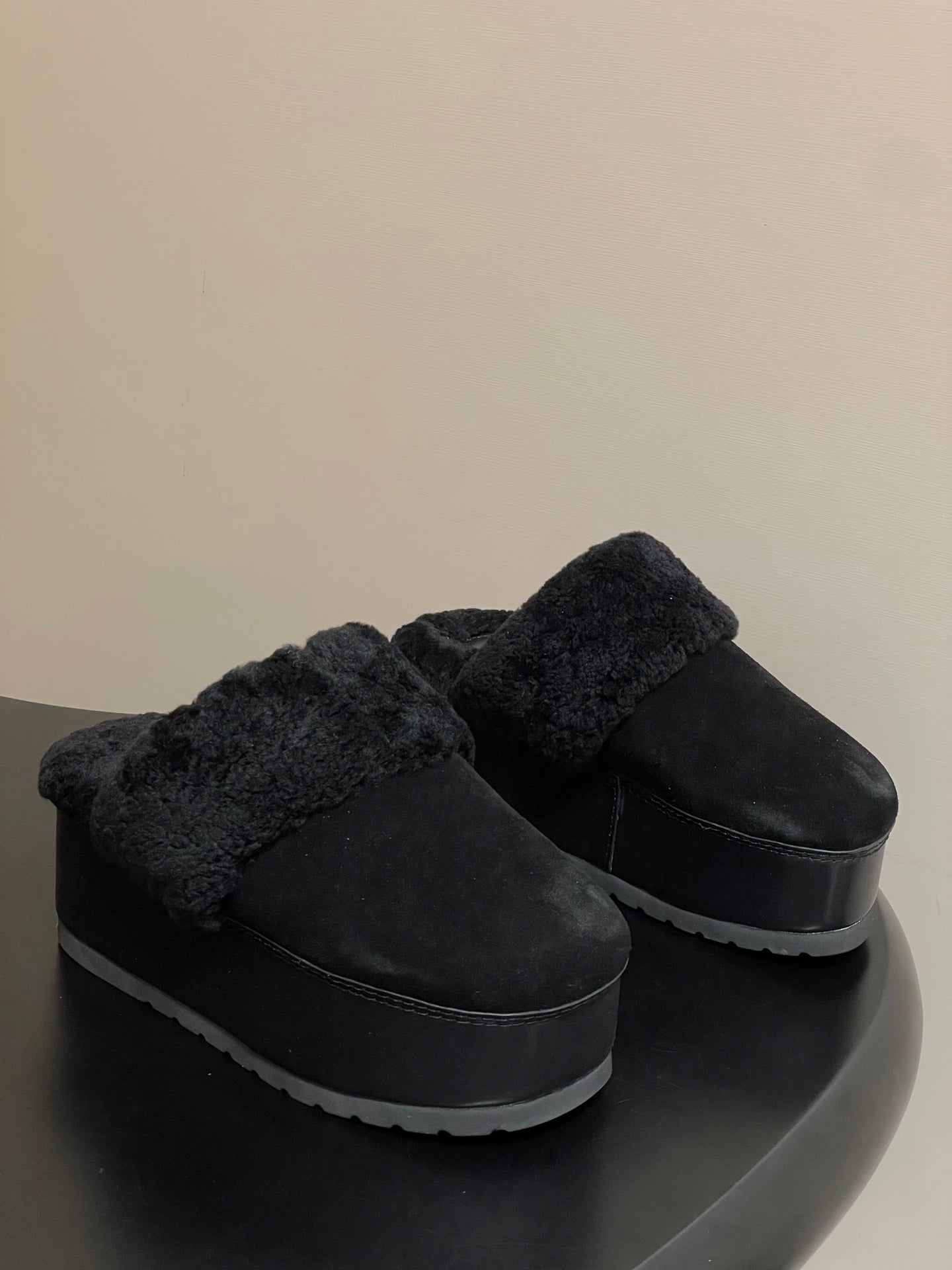 China Replica Celine Women Shoes 102usd Only