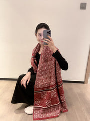 China Replica Loewe Scarf 13usd Only