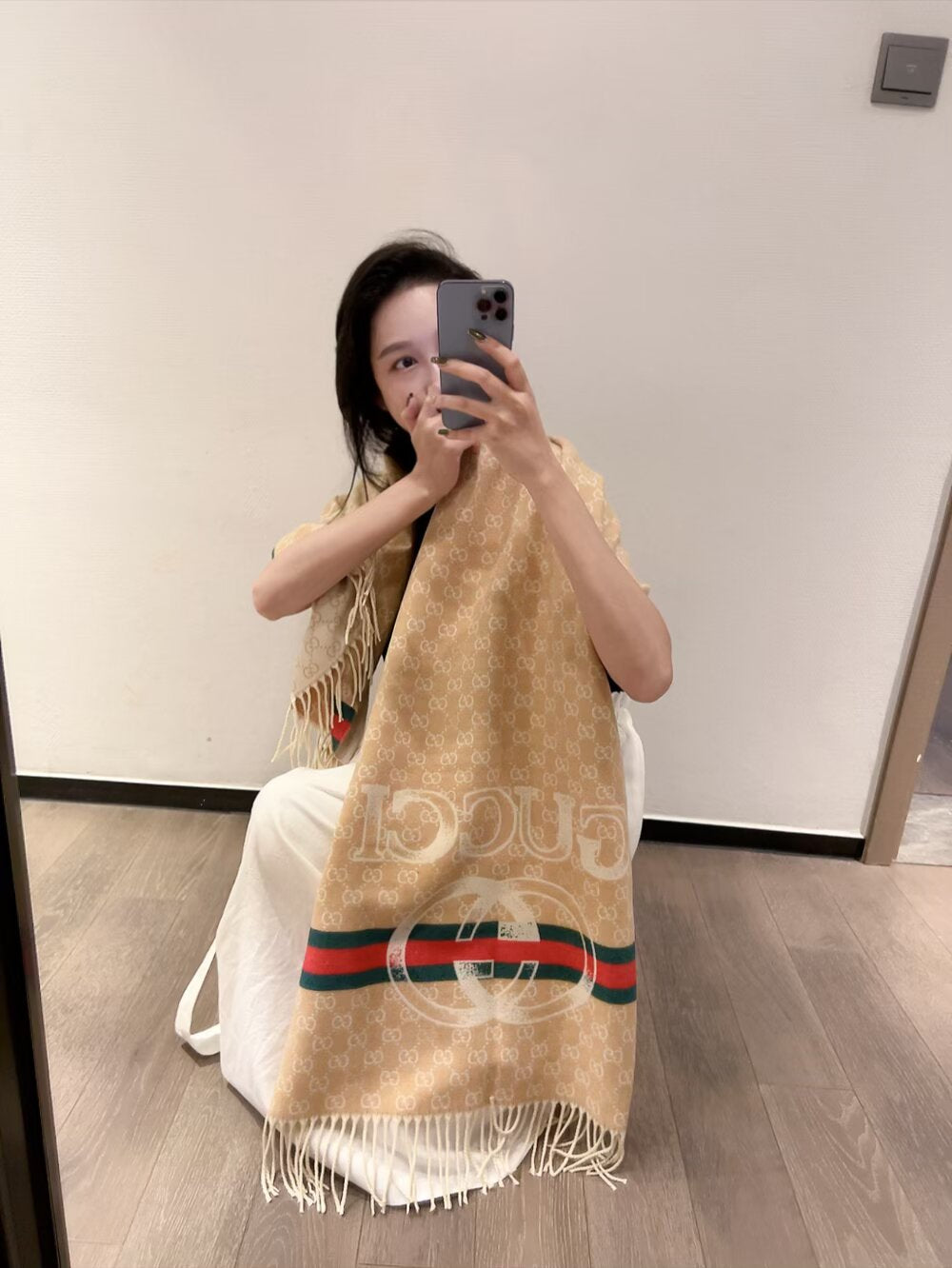 China Replica Gucci Scarf 16usd Only