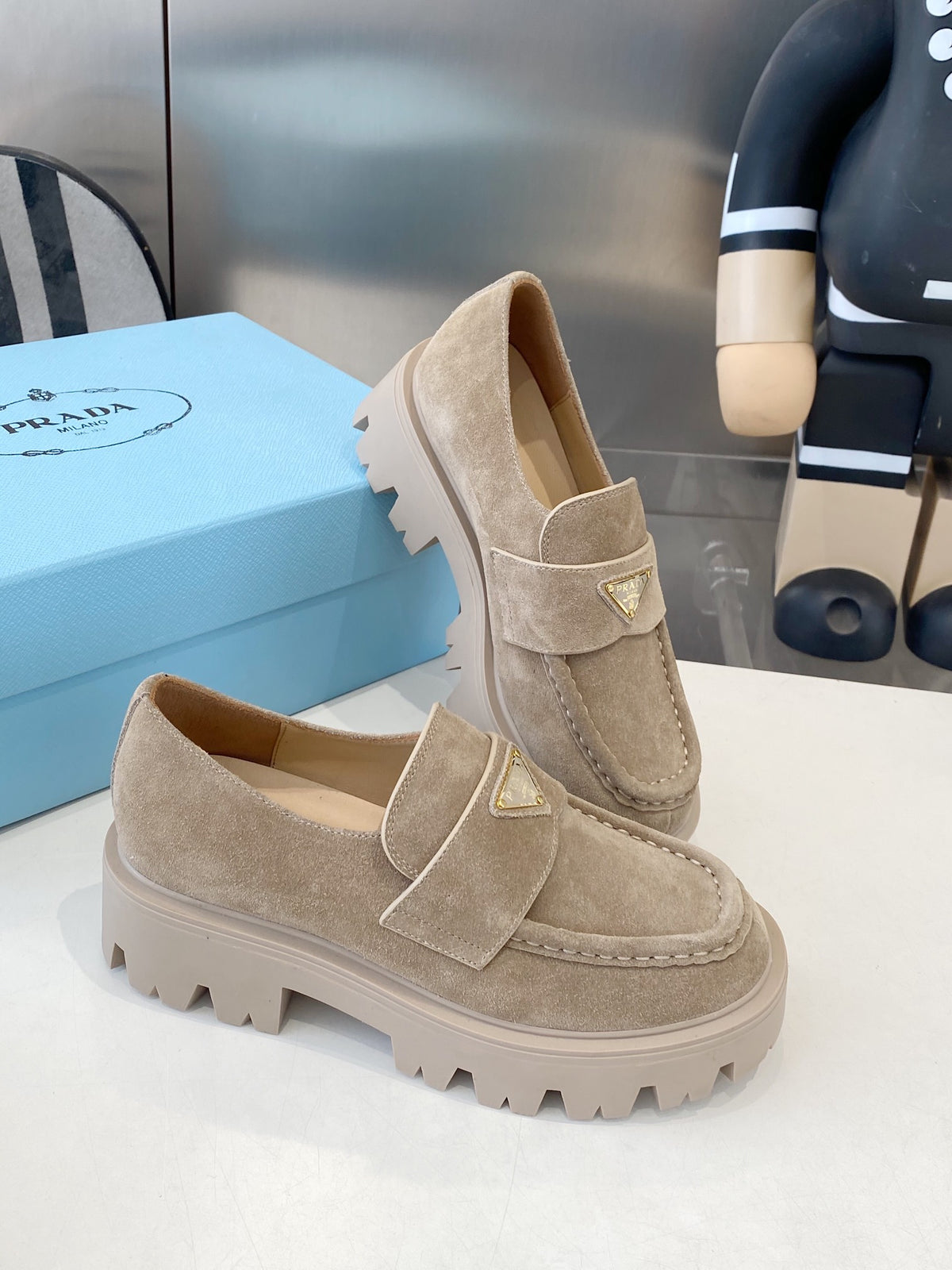 China Replica Prada Women Shoes 98usd Only