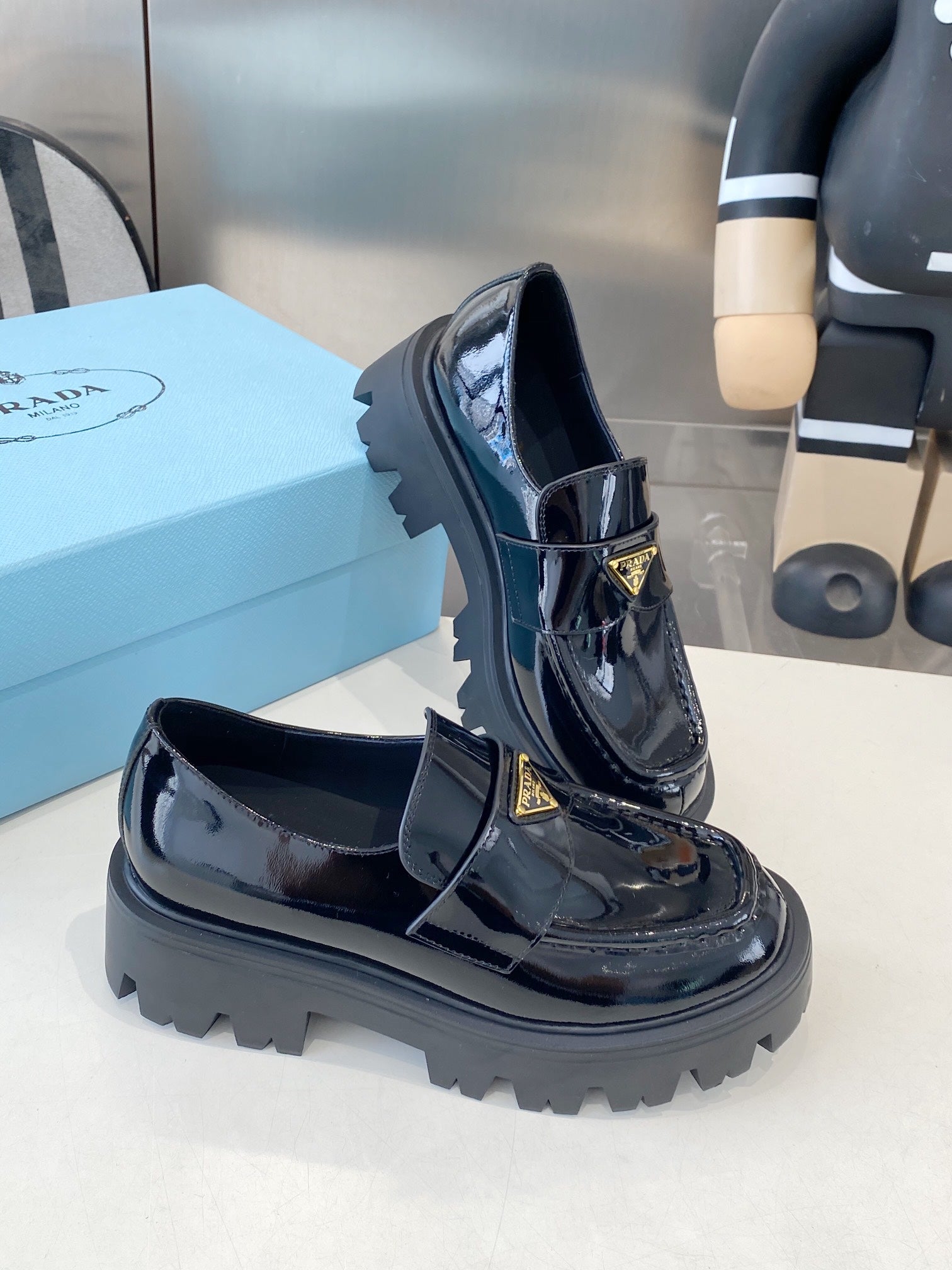 China Replica Prada Women Shoes 98usd Only