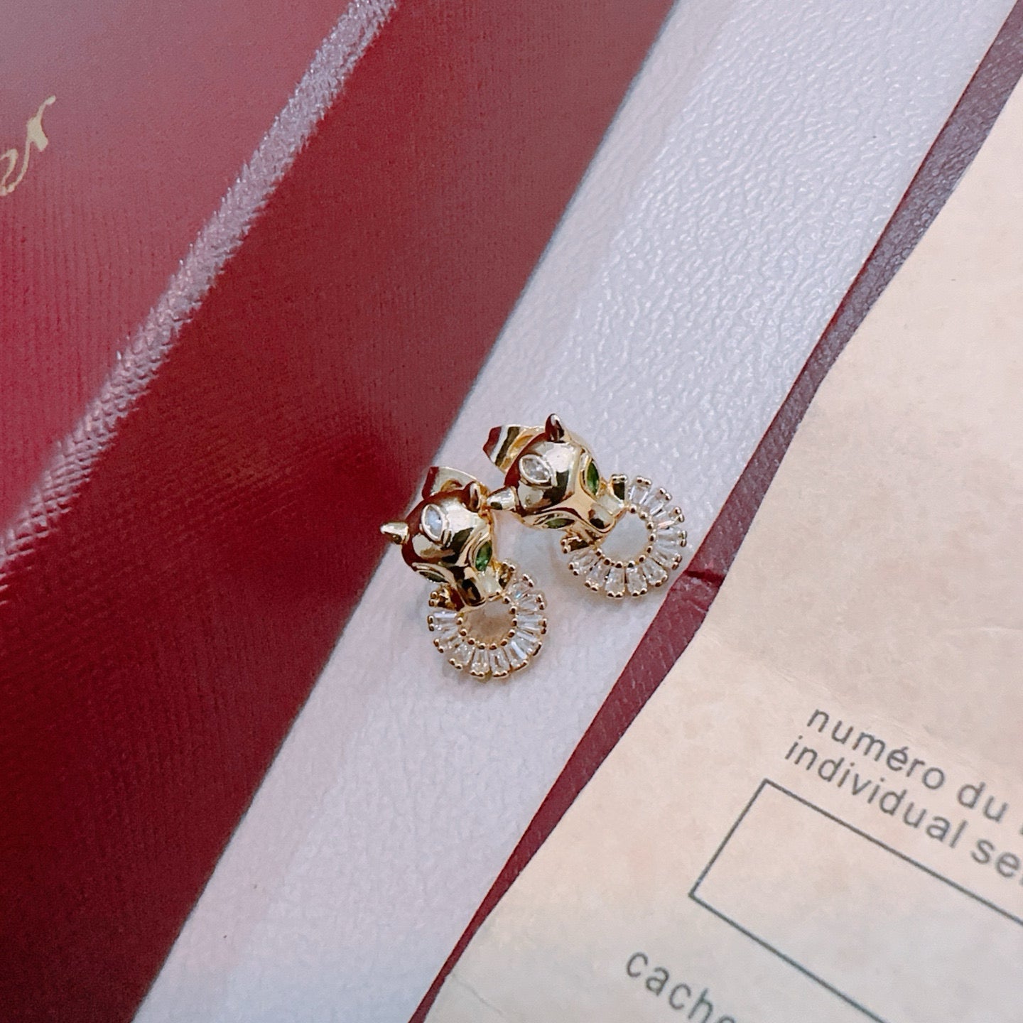 China Replica Cartier Earrings 30usd Only