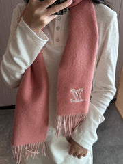 China Replica LV Scarf 54usd Only