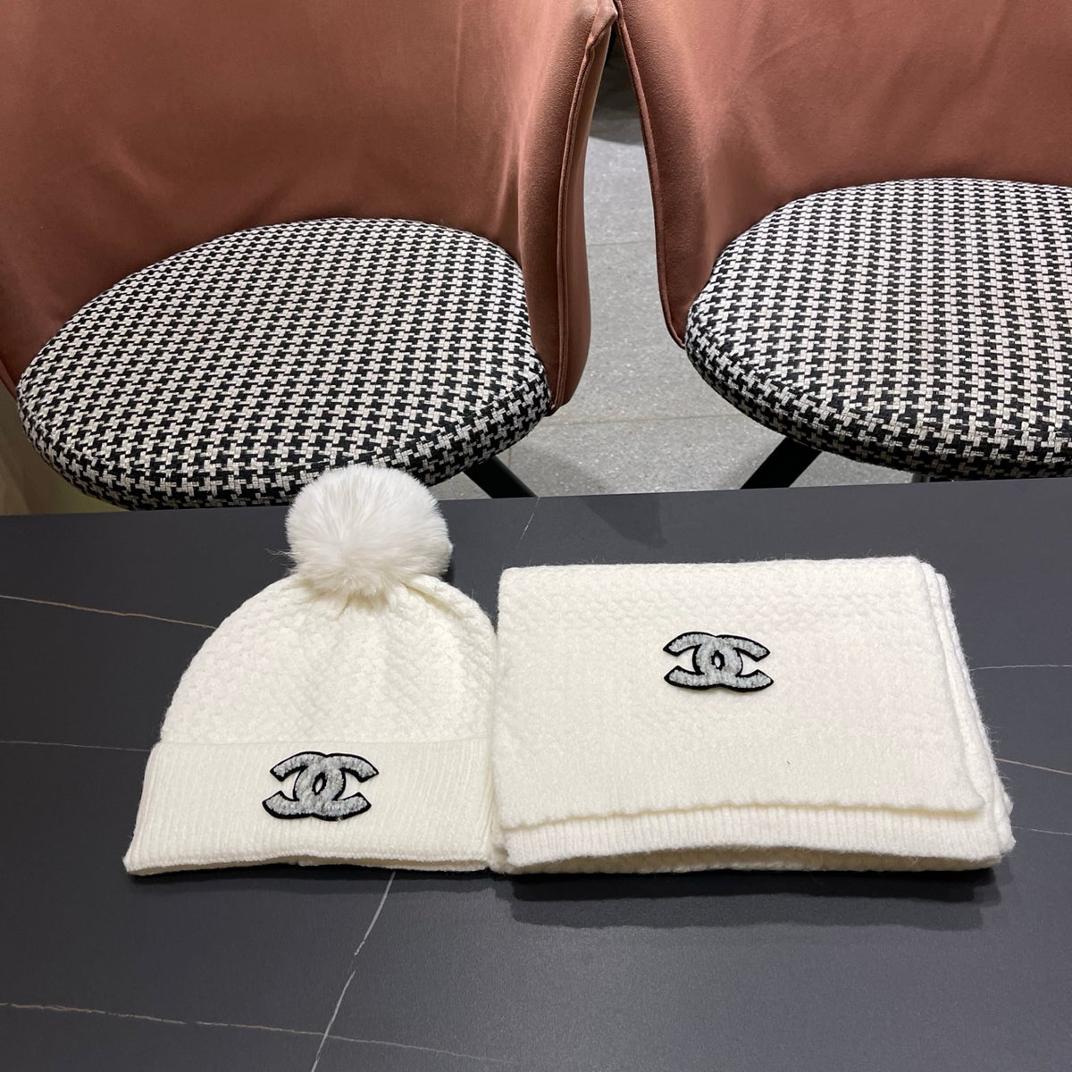 China Replica Chanel Scarf 62usd Only