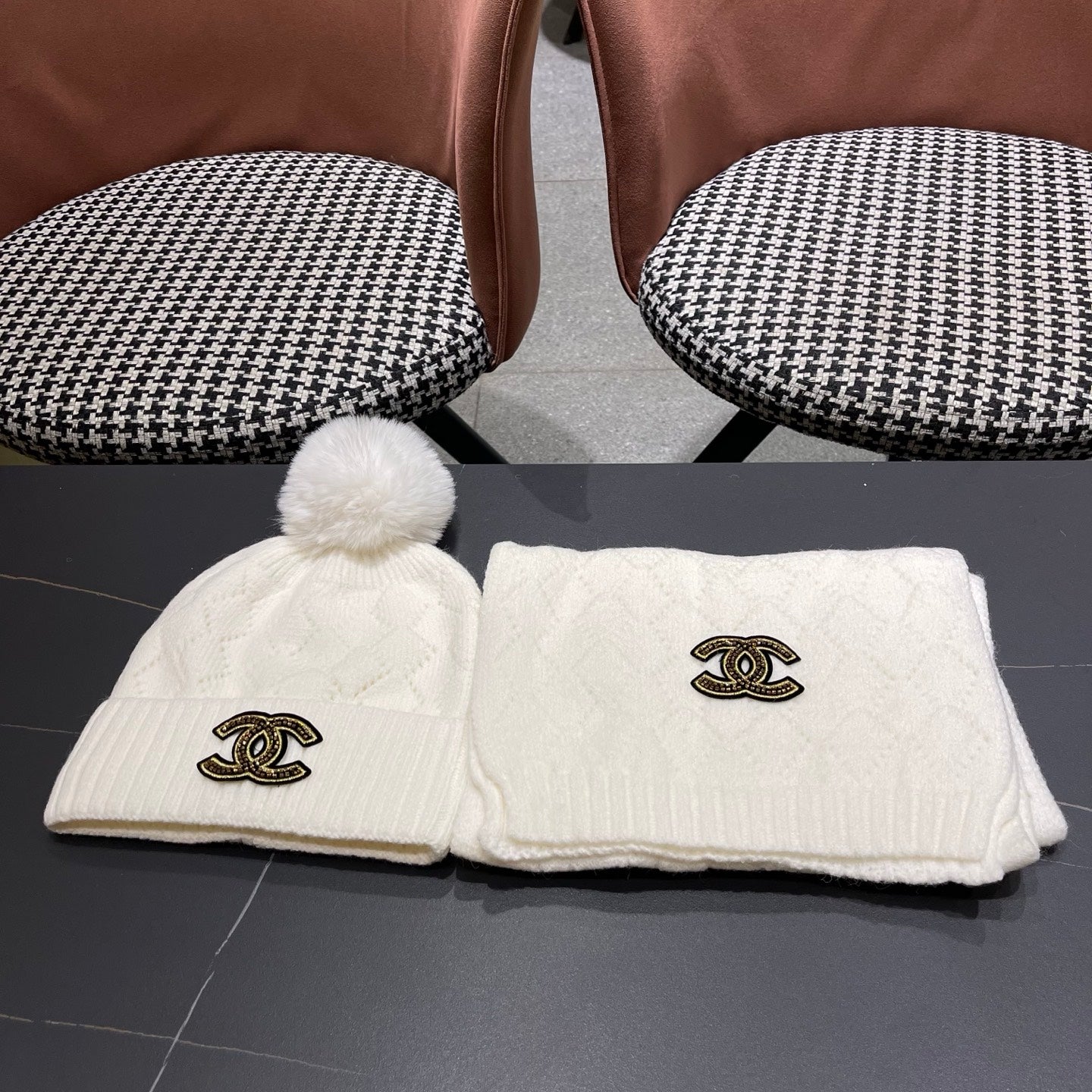 China Replica Chanel Scarf 62usd Only