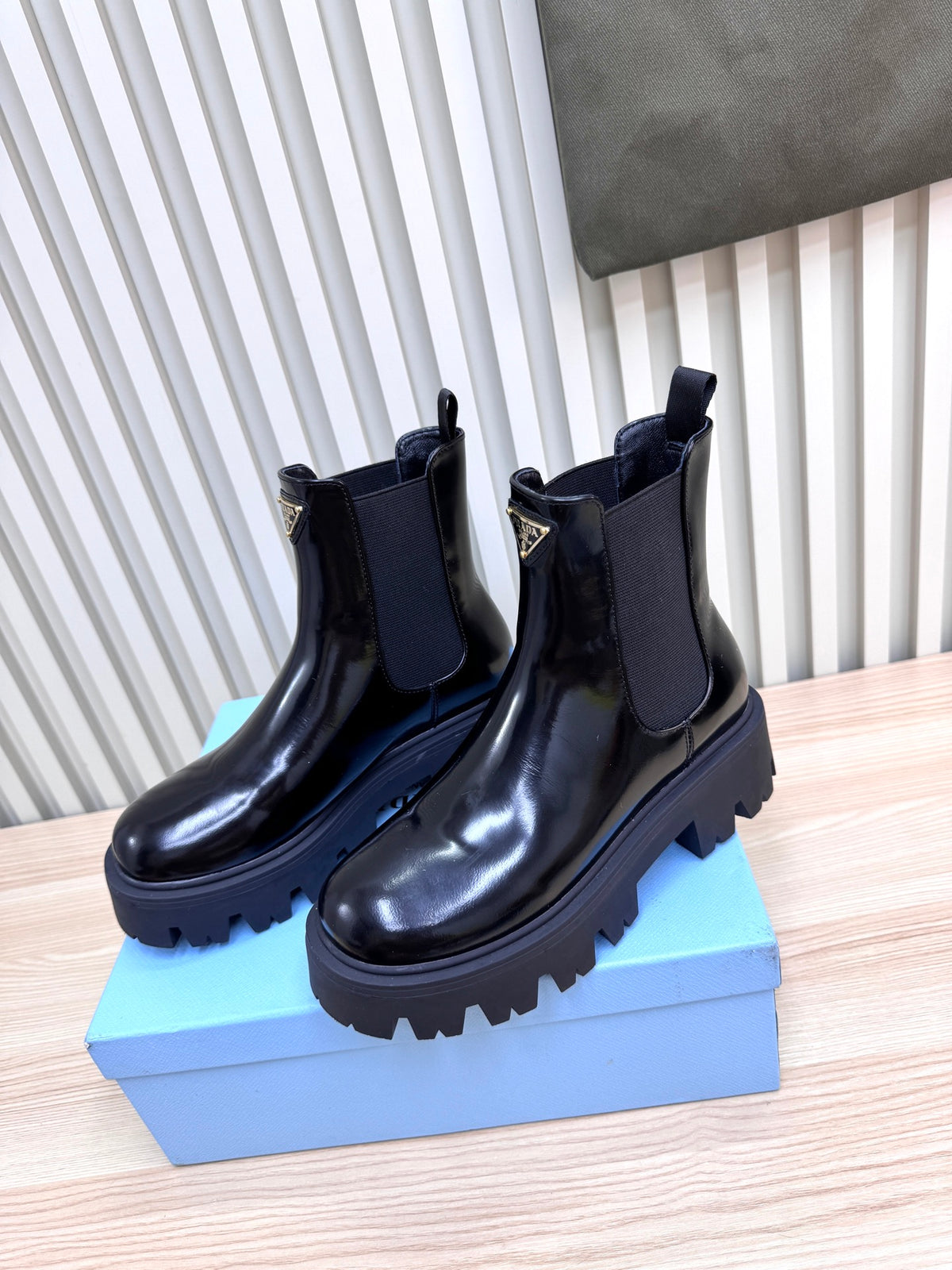 China Replica Prada Women Shoes 112usd Only