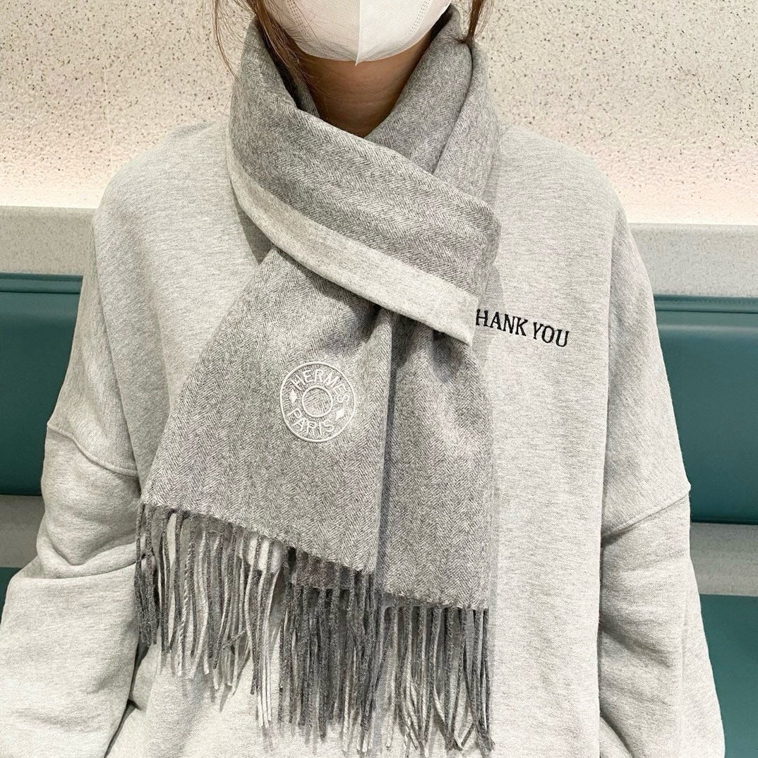 China Replica Hermes Scarf 52usd Only