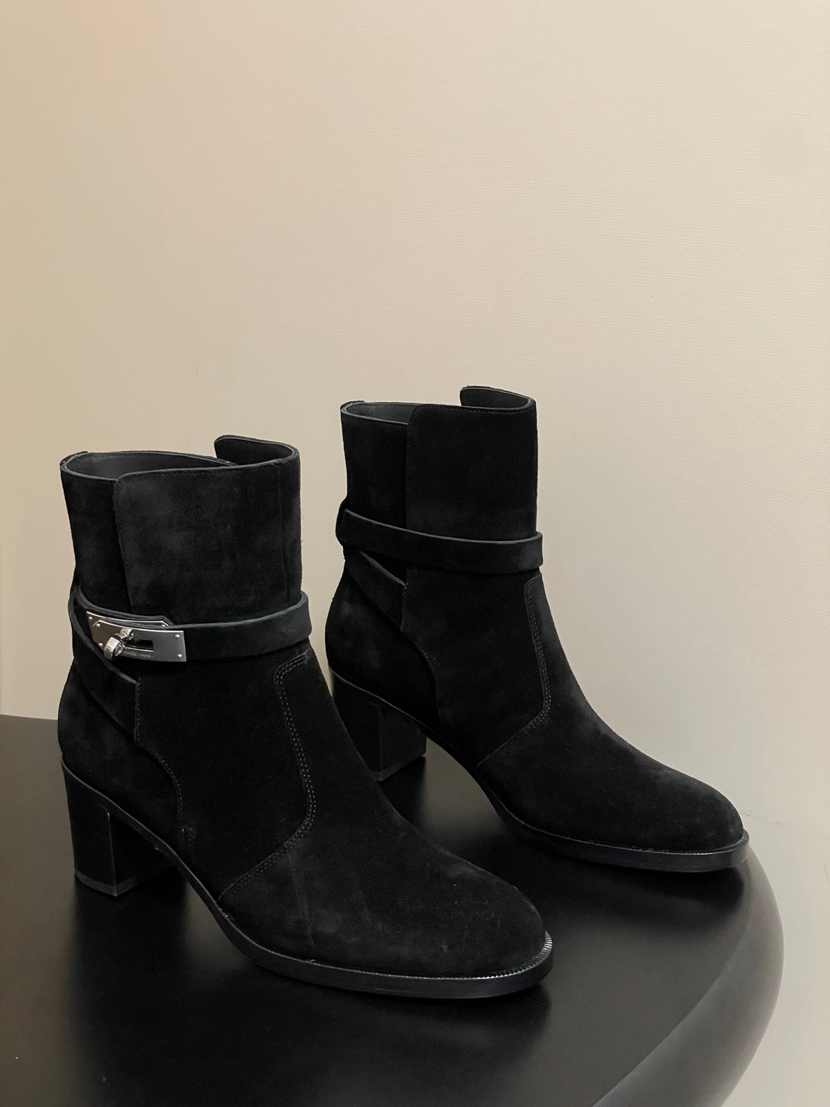 China Replica Hermes Women Shoes 189usd Only