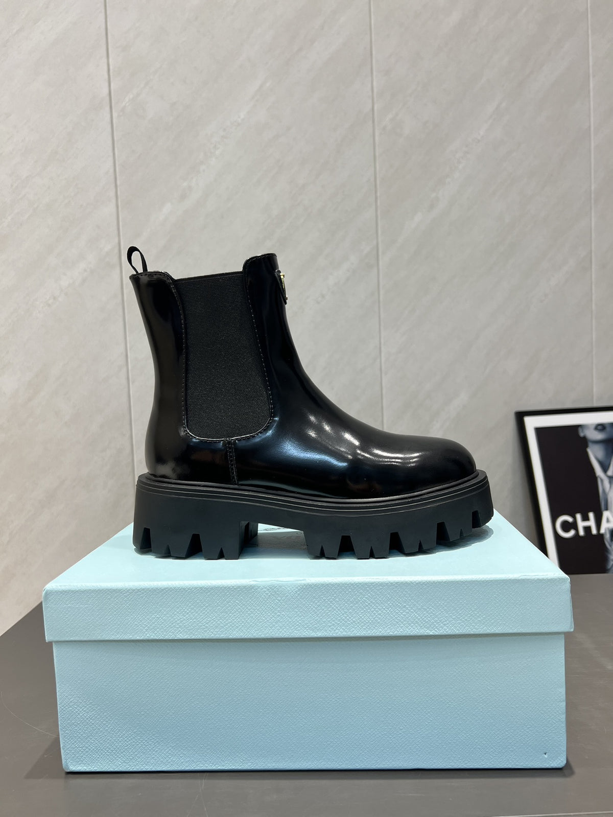 China Replica Prada Women Shoes 98usd Only