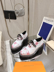 China Replica LV Women Shoes 122usd Only