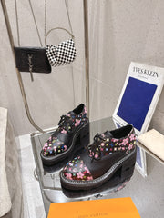 China Replica LV Women Shoes 122usd Only