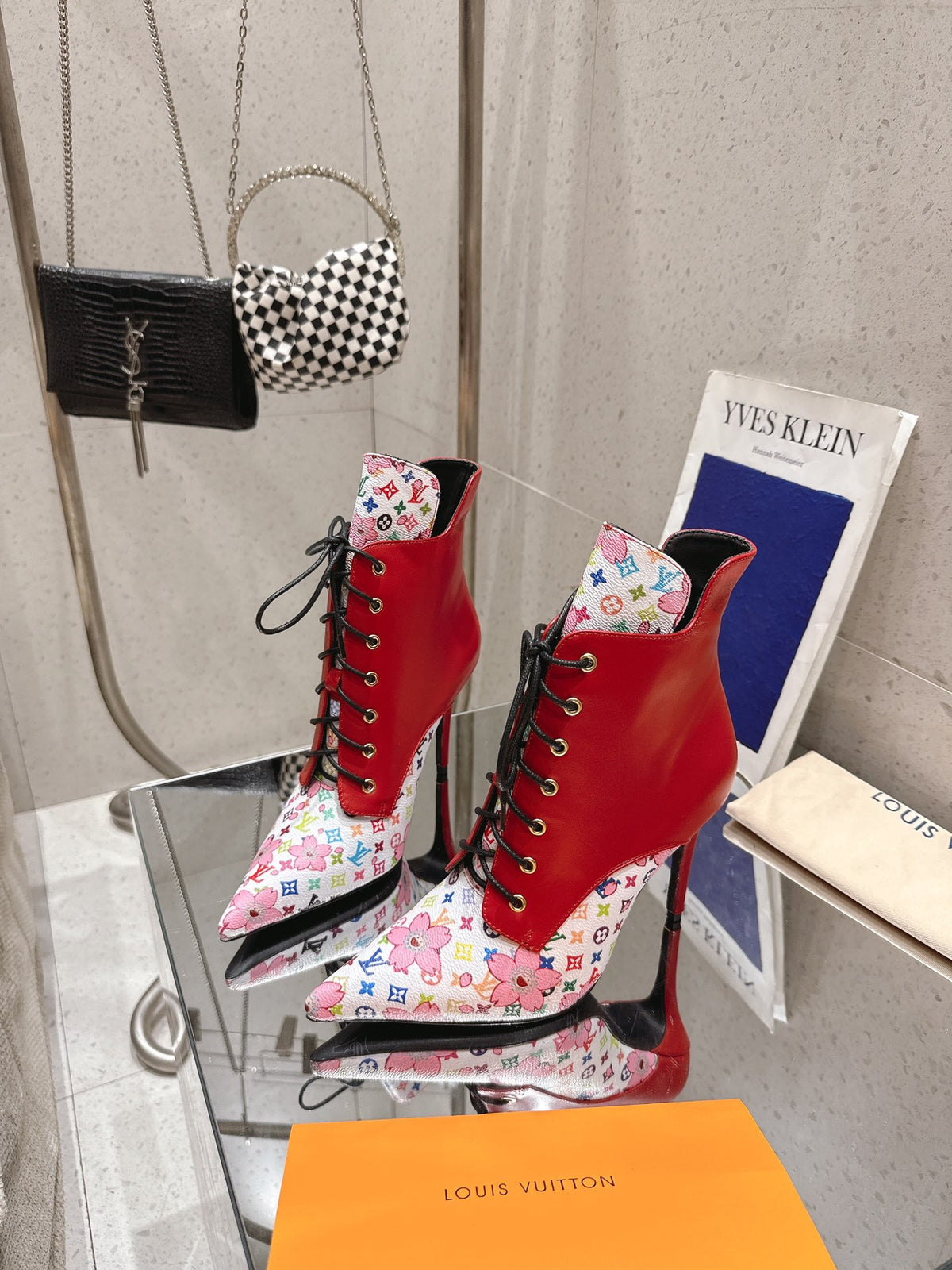 China Replica LV Women Shoes 136usd Only