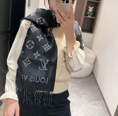 China Replica LV Scarf 50usd Only