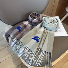 China Replica Burberry Scarf 48usd Only